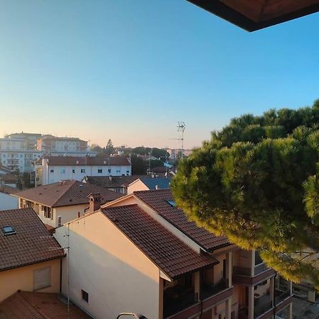 Attico A 2 Passi Dalla Stazione E Centro Storico Ravena Exterior foto